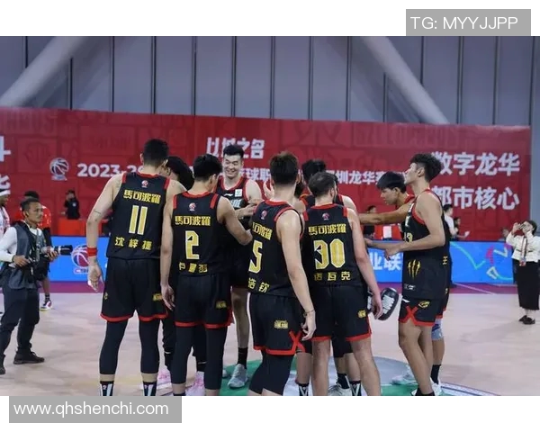 福建天信迎战深圳队全力争胜展现实力与团队合作精神